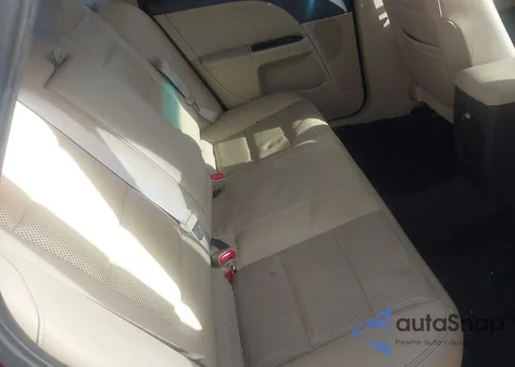 2008 Ford Taurus Sel z USA, uszkodzony, nr VIN 1FAHP24W18G176248